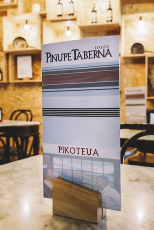 Imagen del bar/restaurante del Hotel Piñupe. Foto 5