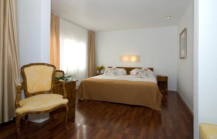 Imagen general del Hotel Pintor Marsa. Foto 6
