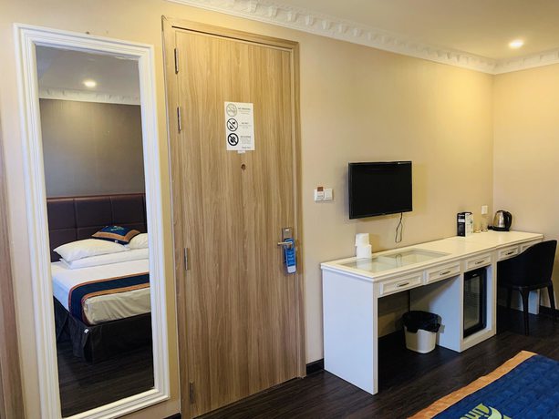 Imagen de la habitación del Hotel Pinus. Foto 14