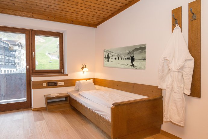 Imagen de la habitación del Hotel Pinzgauerhof by Skinetworks. Foto 16