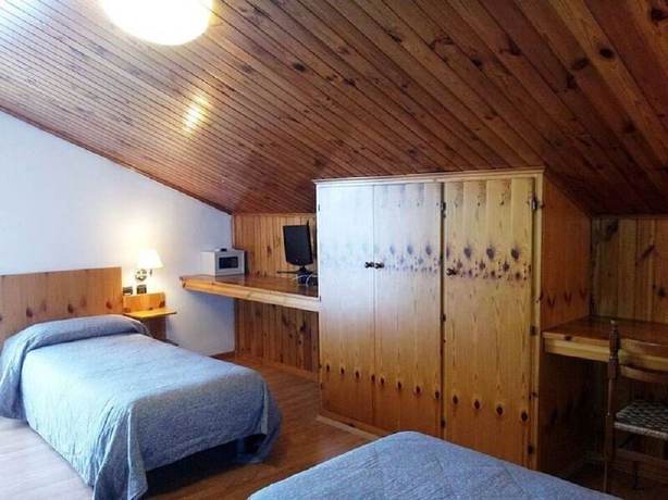 Imagen de la habitación del Hotel Piol. Foto 7