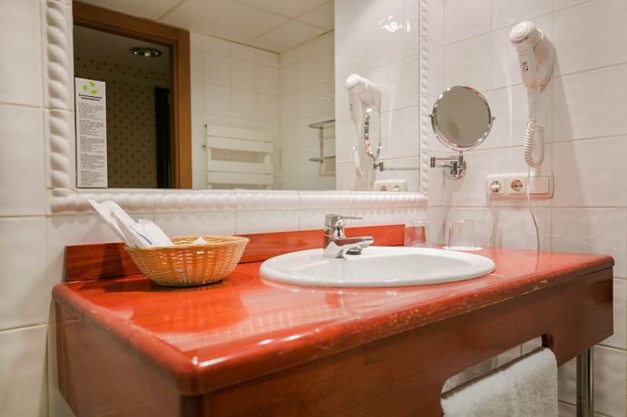 Imagen de la habitación del Hotel Piolets Soldeu Centre. Foto 6