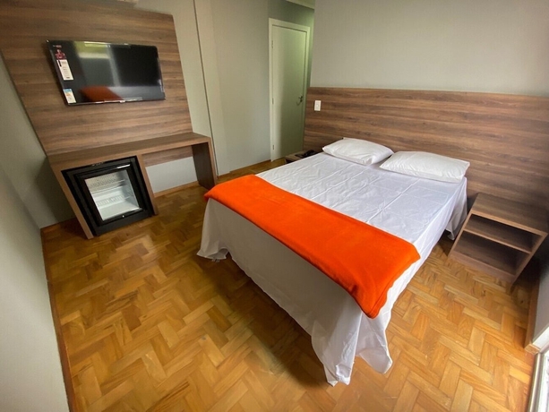 Imagen de la habitación del Hotel Piolin Palace. Foto 13