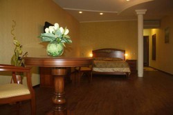 Imagen general del Hotel Pioneer Luxe Hotel. Foto 2