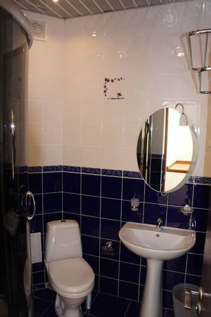 Imagen de la habitación del Hotel Pioner. Foto 11
