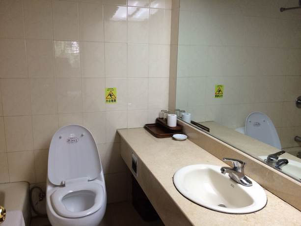 Imagen de la habitación del Hotel Pipaxi. Foto 8