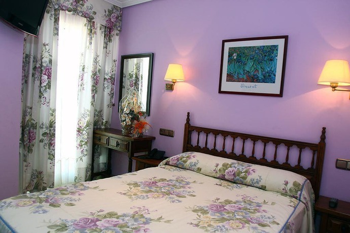 Imagen de la habitación del Hotel Pipo. Foto 17