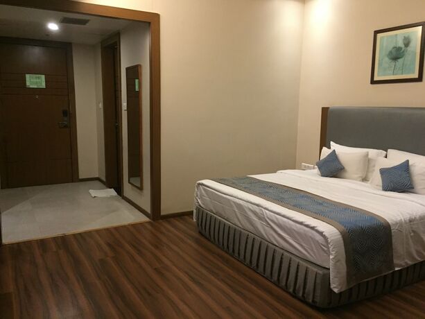 Imagen general del Hotel Pipul Padmaja Premium and Convention. Foto 1