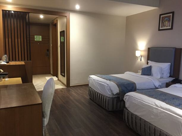 Imagen general del Hotel Pipul Padmaja Premium and Convention. Foto 2