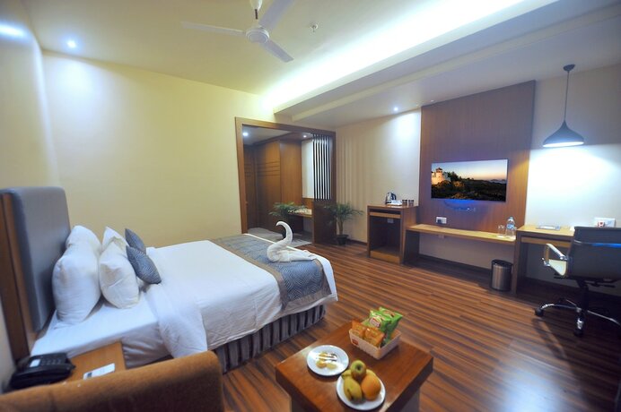 Imagen de la habitación del Hotel Pipul Padmaja Premium and Convention. Foto 15