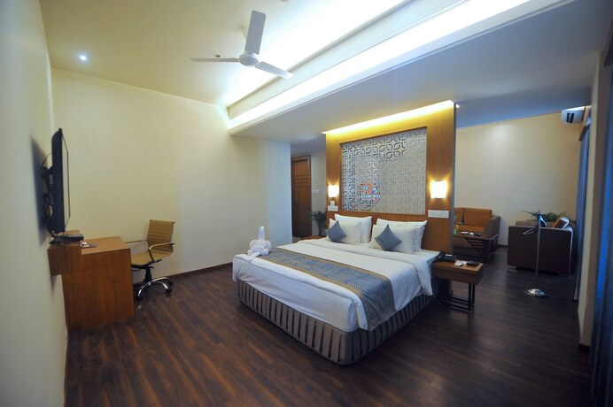 Imagen general del Hotel Pipul Padmaja Premium and Convention. Foto 10