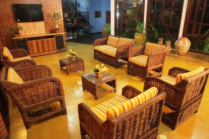 Imagen de los interiores del Hotel Pir&aacute; Mi&uacute;na. Foto 16
