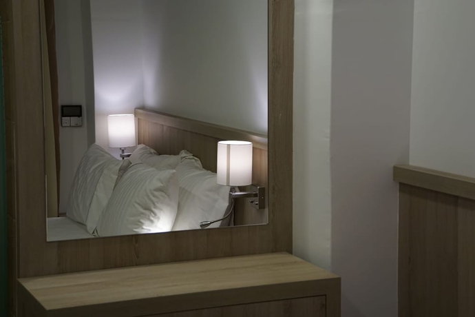 Imagen de la habitación del Hotel Piraeus Port. Foto 17