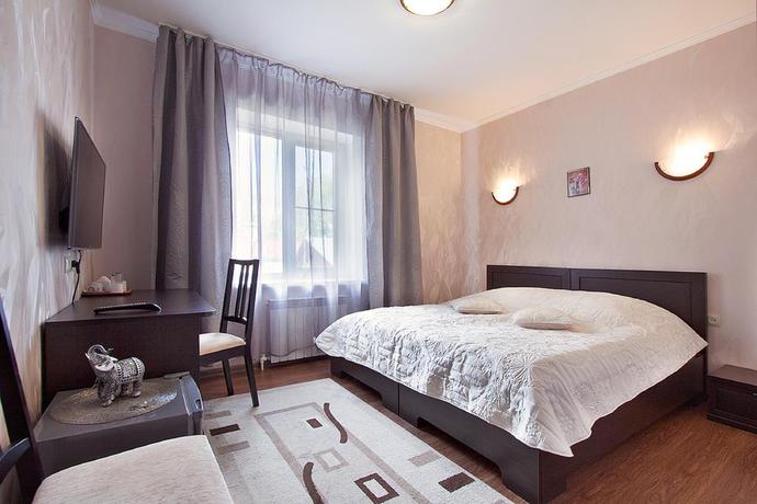 Imagen de la habitación del Hotel Piramida Business. Foto 8