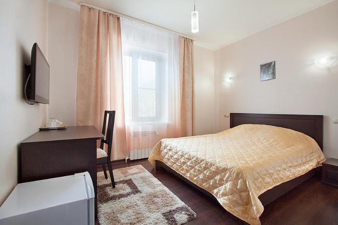 Imagen de la habitación del Hotel Piramida Business. Foto 9