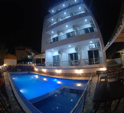 Imagen general del Hotel Piramida, Ksamil. Foto 1
