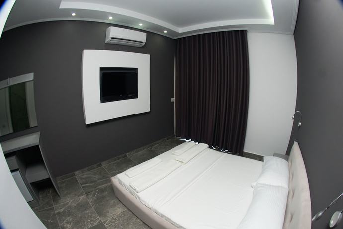 Imagen de la habitación del Hotel Piramida, Ksamil. Foto 17