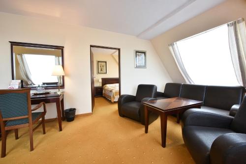 Imagen de la habitación del Hotel Piramida Park & Wellness. Foto 8