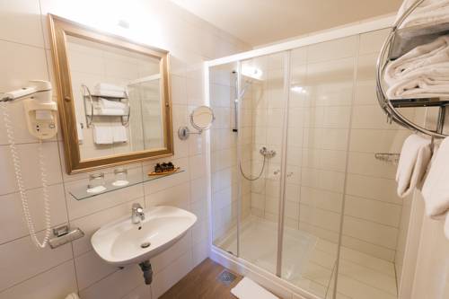 Imagen de la habitación del Hotel Piran. Foto 9