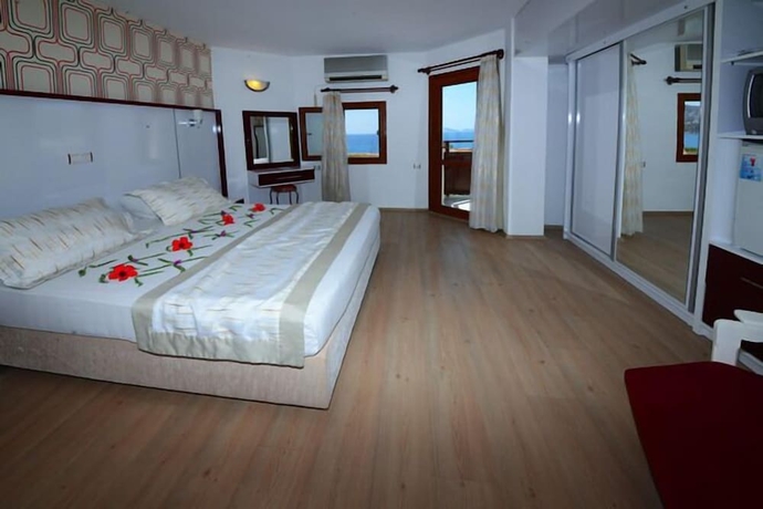 Imagen de la habitación del Hotel Pirat. Foto 9