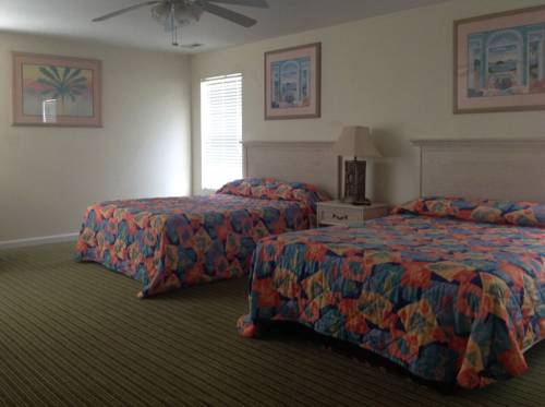 Imagen de la habitación del Hotel Pirates Cove. Foto 9