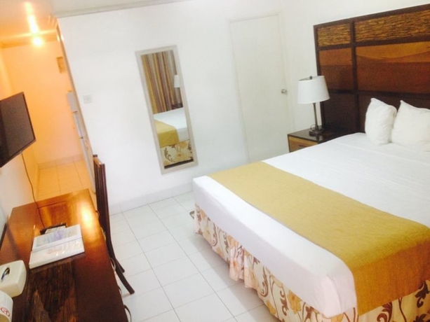 Imagen de la habitación del Hotel Pirate's Inn. Foto 4