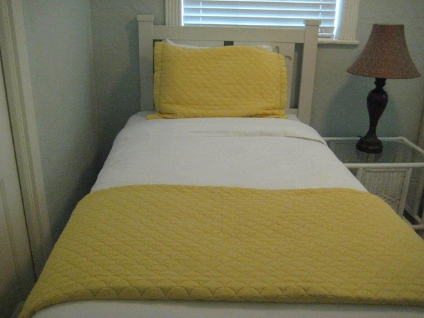 Imagen de la habitación del Hotel Pirate's Pointe Fishing Resort. Foto 11