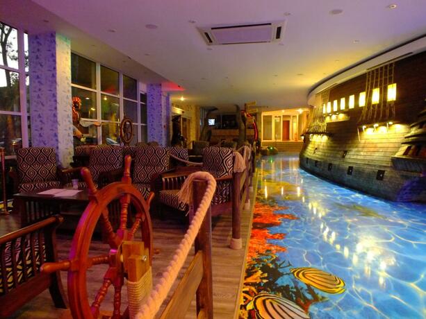 Imagen general del Hotel Pirates Resort. Foto 50