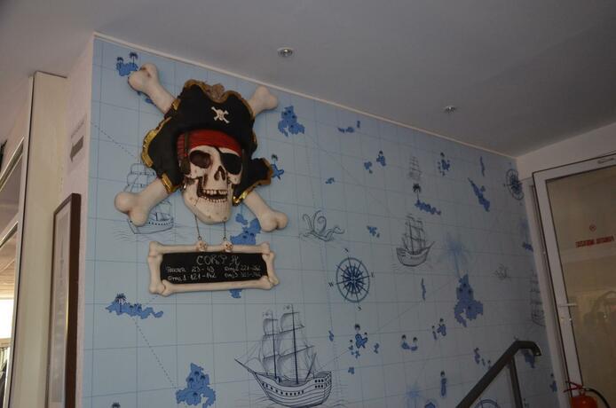 Imagen general del Hotel Pirates Resort. Foto 75