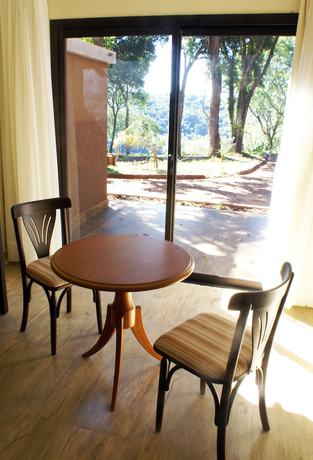 Imagen de la habitación del Hotel Pirayu and Resort. Foto 12