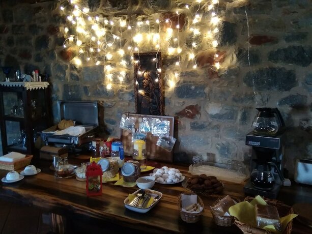 Imagen general del Hotel Pirgoi Edem. Foto 8