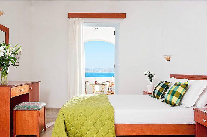Imagen de la habitación del Hotel Pirgos Stelida. Foto 2
