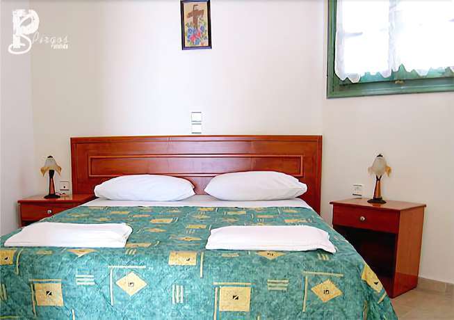 Imagen de la habitación del Hotel Pirgos Stelida. Foto 5