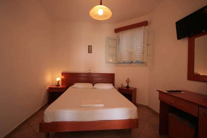 Imagen de la habitación del Hotel Pirgos Stelida. Foto 6