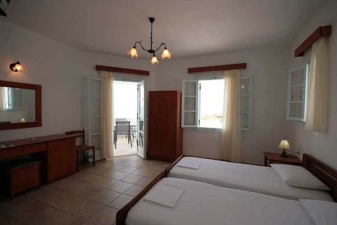 Imagen de la habitación del Hotel Pirgos Stelida. Foto 9