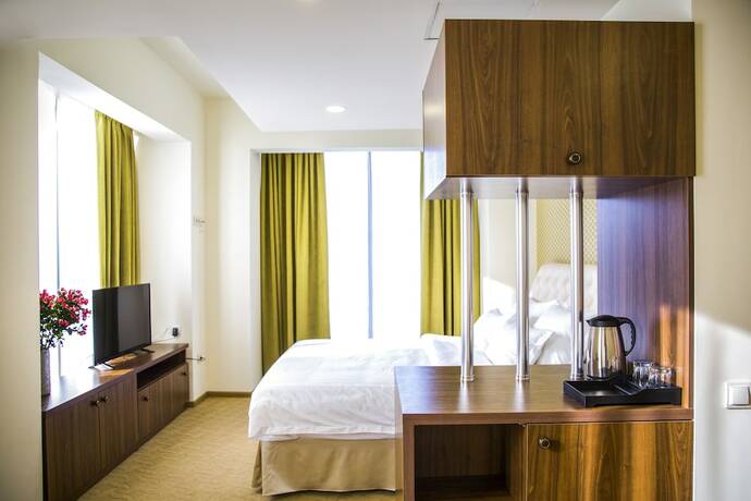 Imagen general del Hotel Pirimze Plaza. Foto 3
