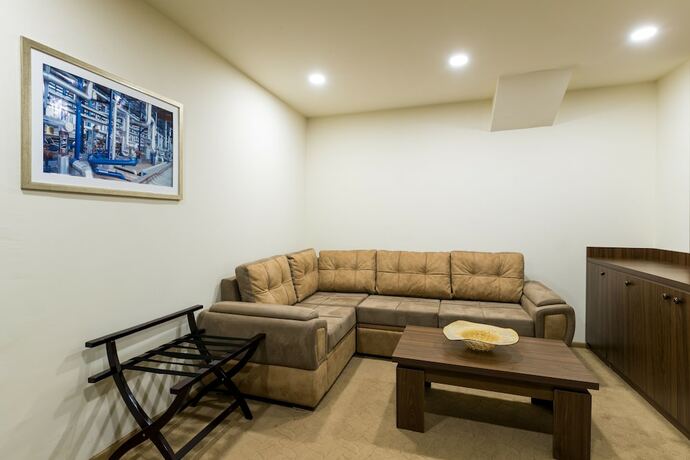 Imagen general del Hotel Pirimze Plaza. Foto 4