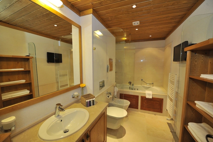 Imagen de la habitación del Hotel Pirin Golf and Spa. Foto 2