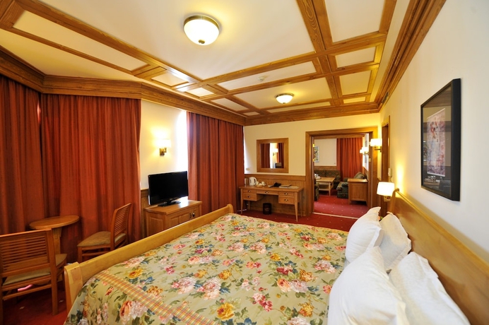 Imagen de la habitación del Hotel Pirin Golf and Spa. Foto 6