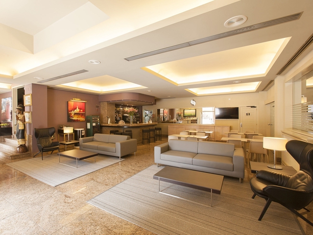 Imagen de los interiores del Hotel Pirineos, Figueres. Foto 16