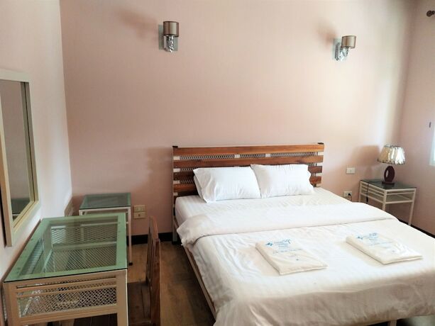 Imagen de la habitación del Hotel Pirom Lake And Resort. Foto 19