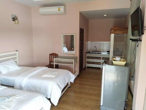 Imagen de la habitación del Hotel Pirom Lake And Resort. Foto 20