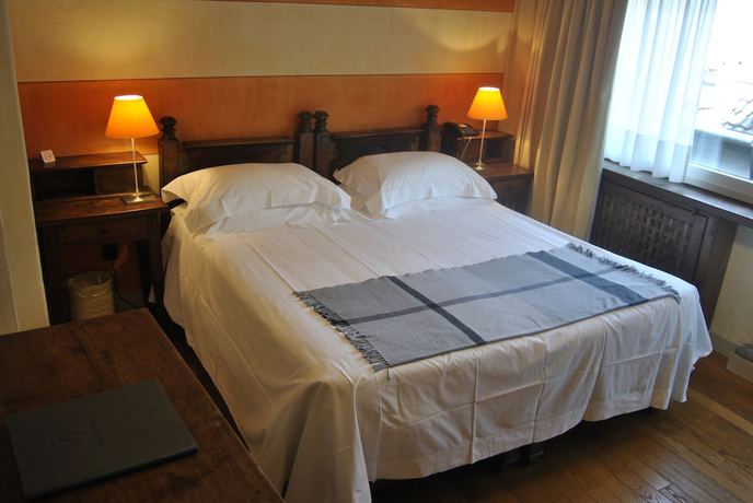 Imagen de la habitación del Hotel Pironi. Foto 9