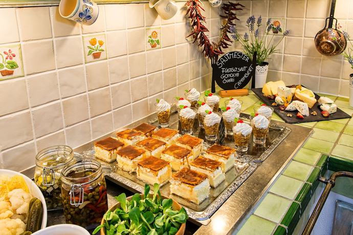 Imagen del bar/restaurante del Hotel Piroska. Foto 9