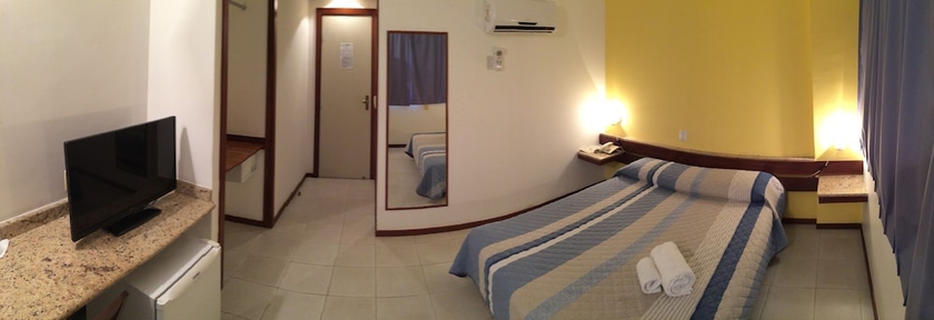 Imagen de la habitación del Hotel Pisa Plaza. Foto 6
