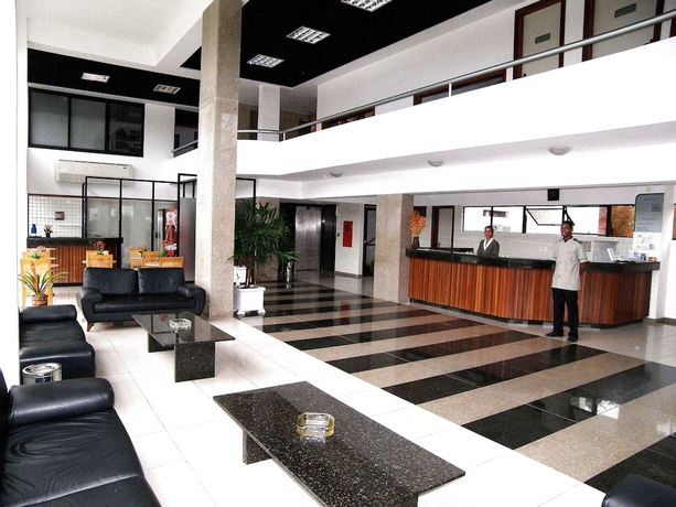 Imagen de los interiores del Hotel Pisa Plaza. Foto 15