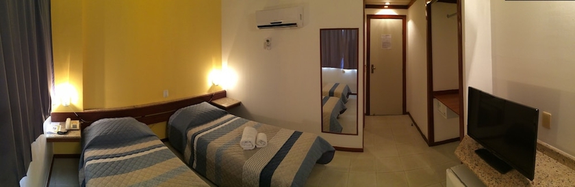 Imagen de la habitación del Hotel Pisa Plaza. Foto 12