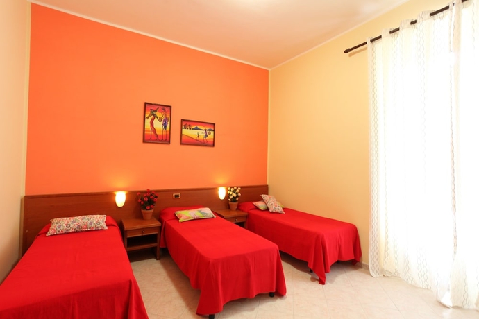 Imagen de la habitación del Hotel Pisa, Termini. Foto 15