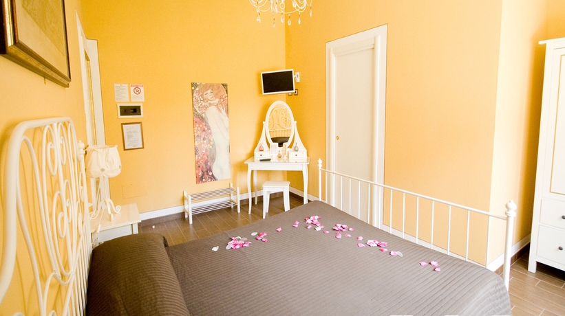 Imagen de la habitación del Hotel Pisa Tower. Foto 9