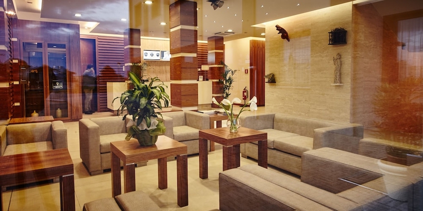 Imagen de los interiores del Hotel Pisa Valdera. Foto 14